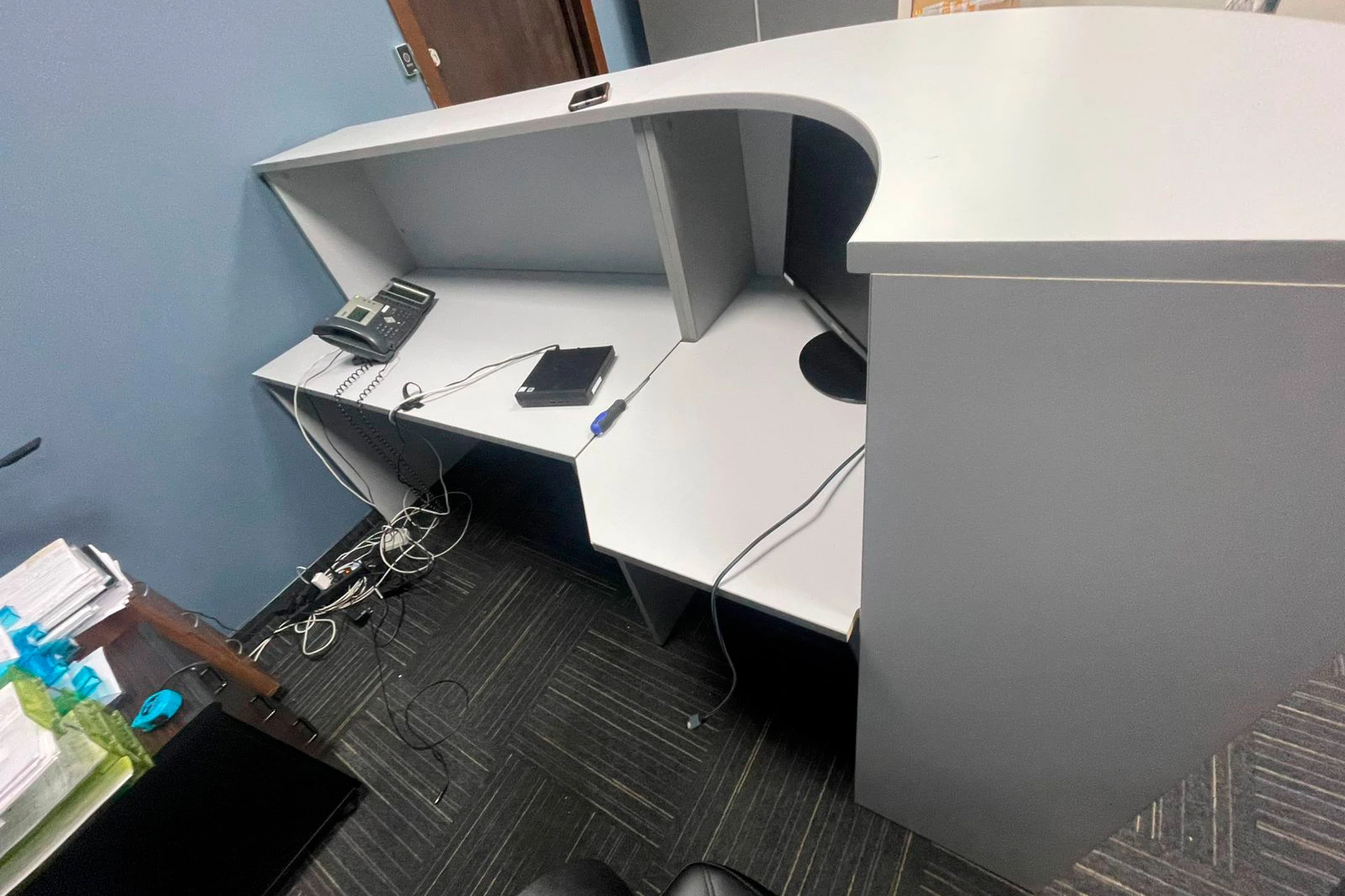 Стол рабочий А-003 Арго фото в интерьере 2